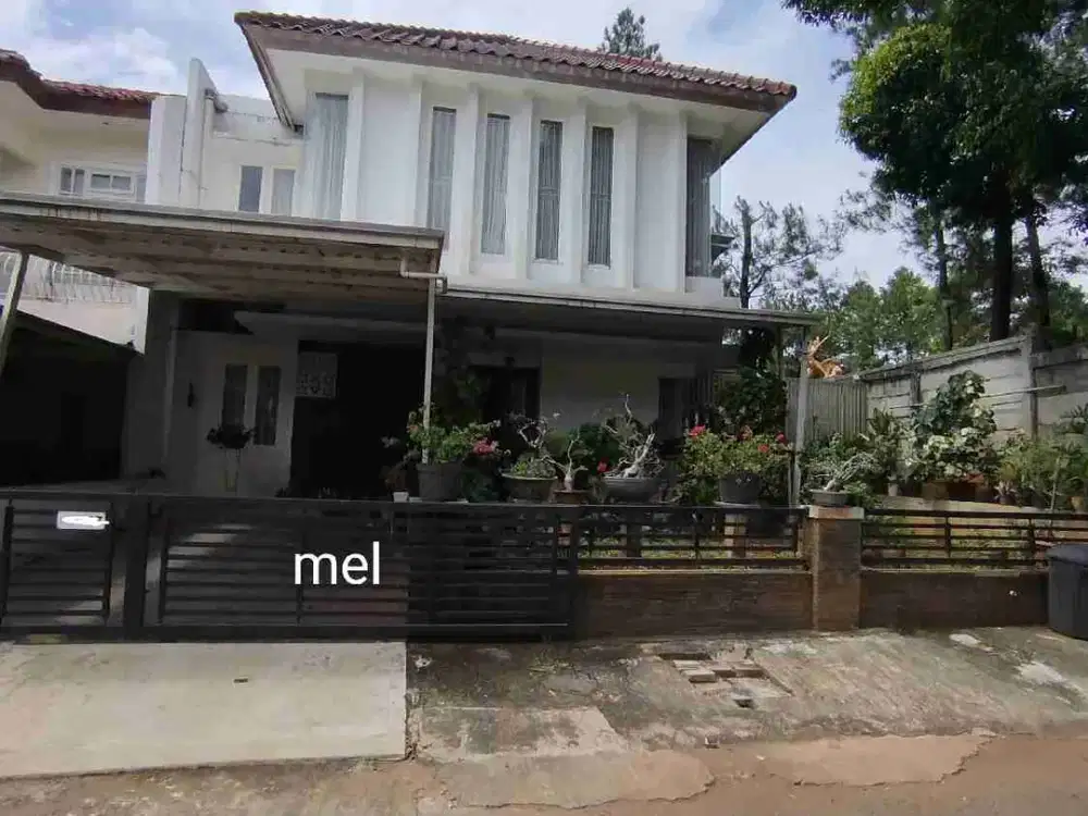 JUAL RUMAH CITRA GRAN CIBUBUR SHM POSISI HOEK KULDESAK RAPI SIAP HUNI CLUSTER PALING DEPAN