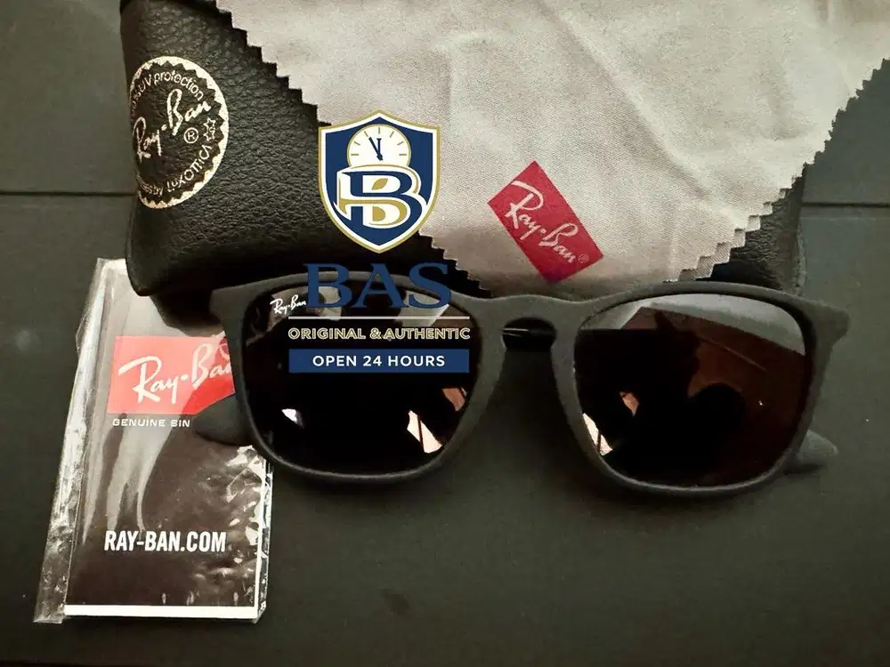 Ray-Ban Wayfarer Original Black Fullset • Timeless • Authentic USA
