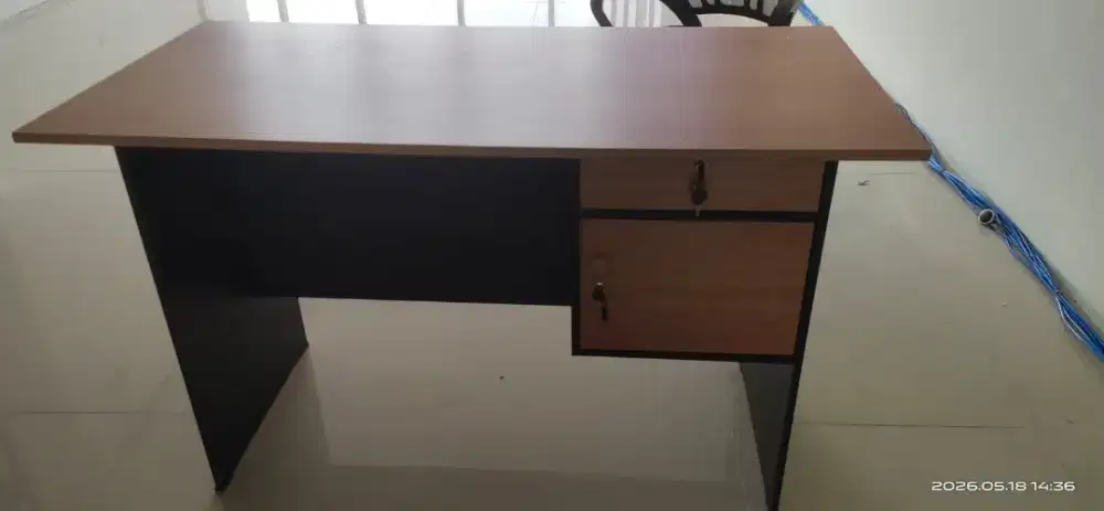 Inventaris kantor dijual murah