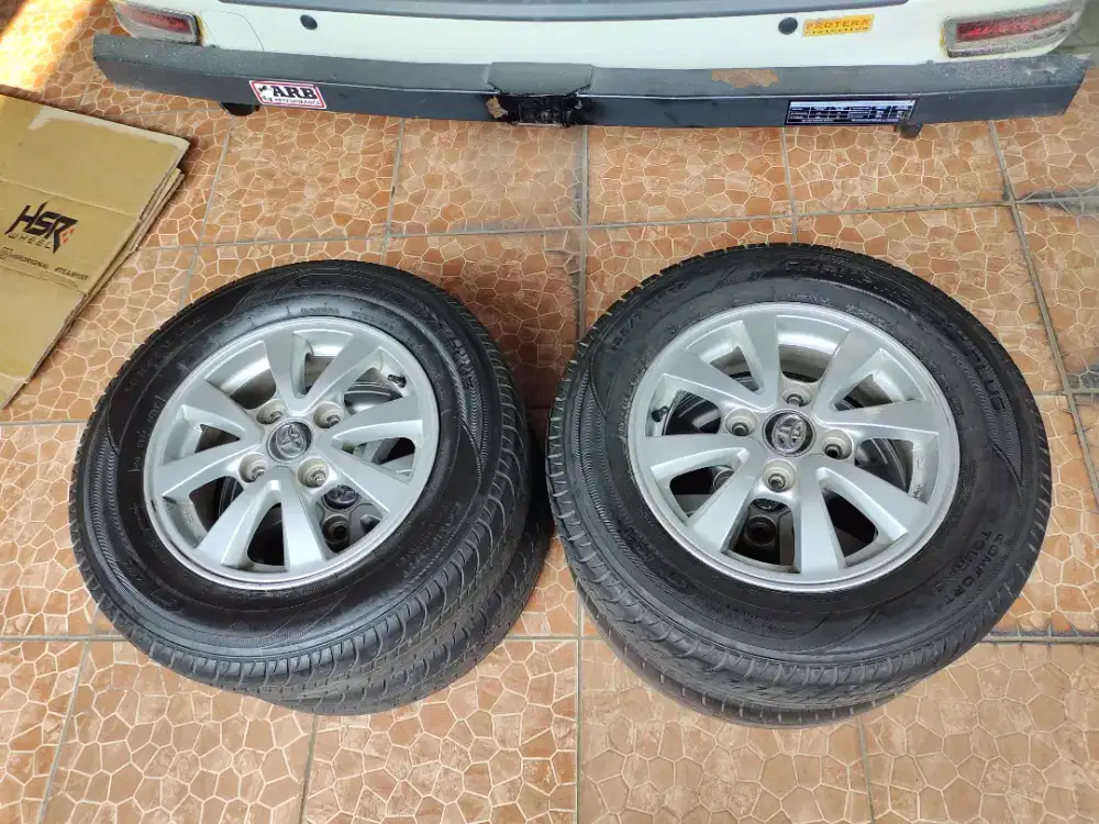 Velg OEM dan Ban Avanza G 2016 R14 Original