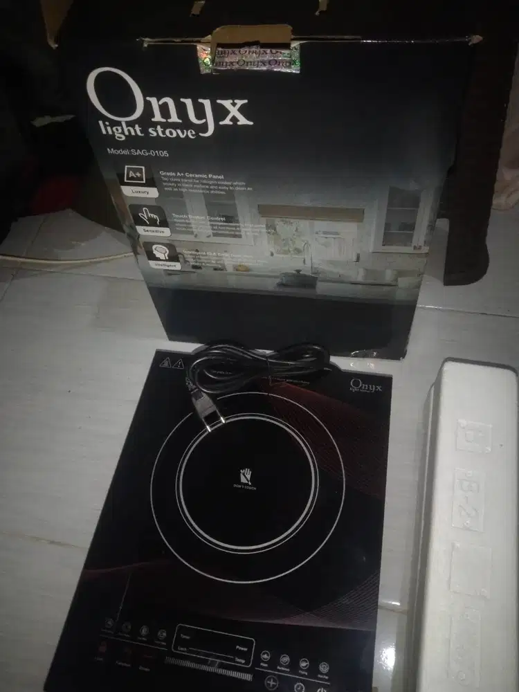 Kompor listrik onxy