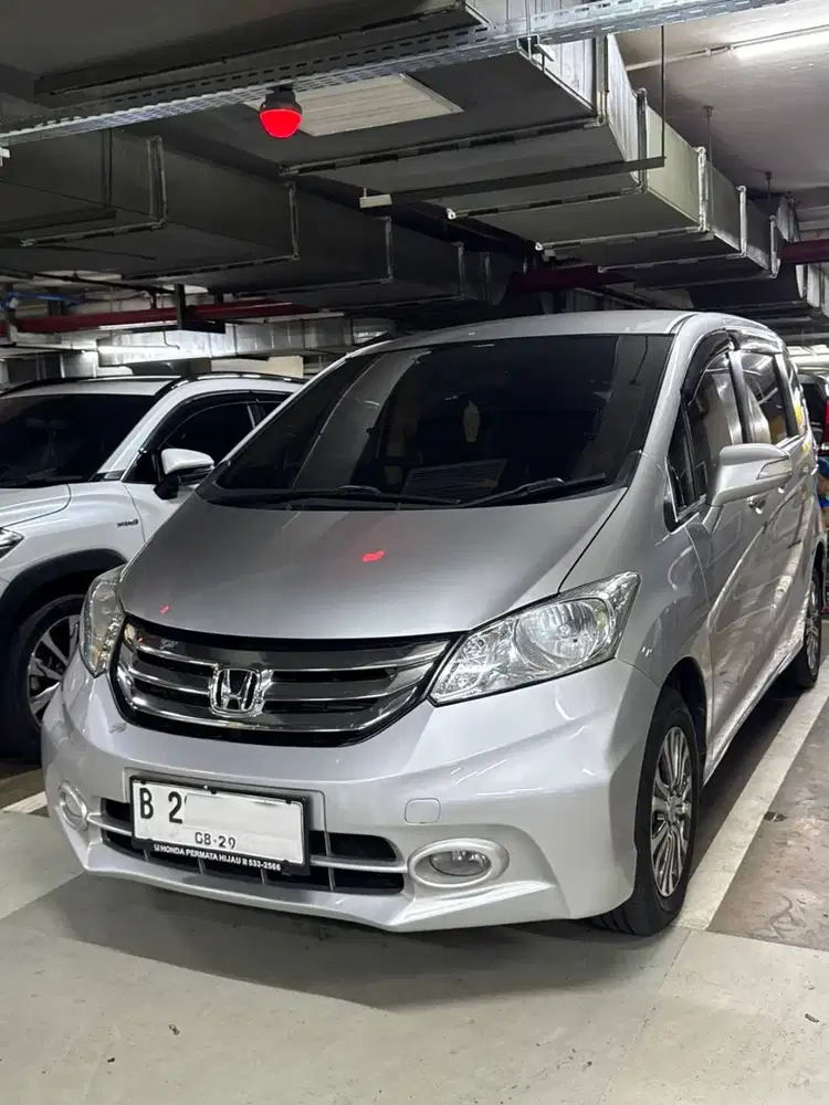 HONDA FREED PSD 2015