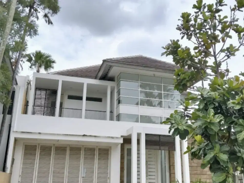 Rumah Diamond HiLL citraland jalan kembar samping taman