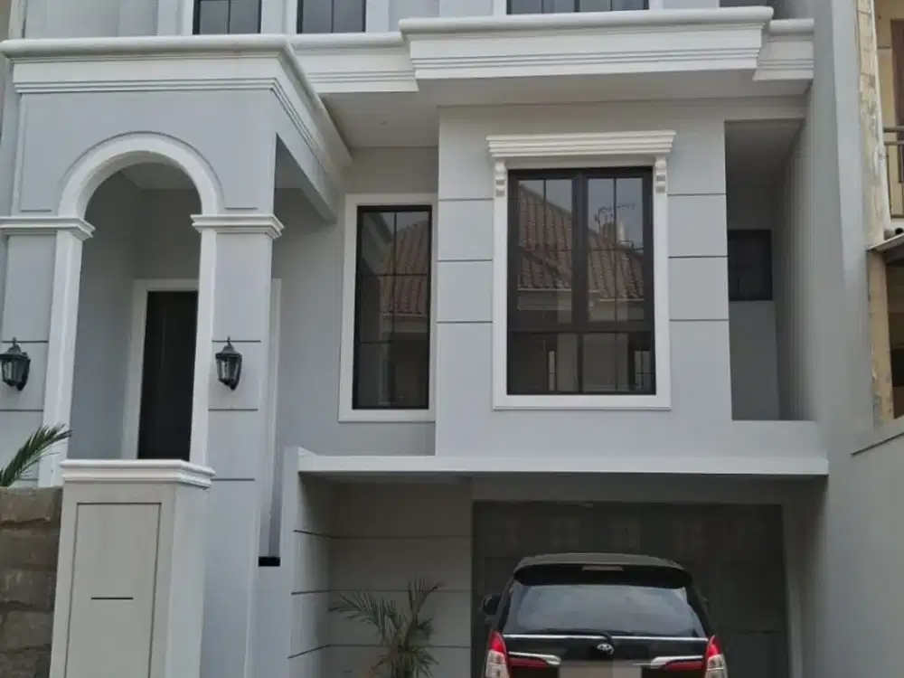 Di jual rumah  baru graha famili