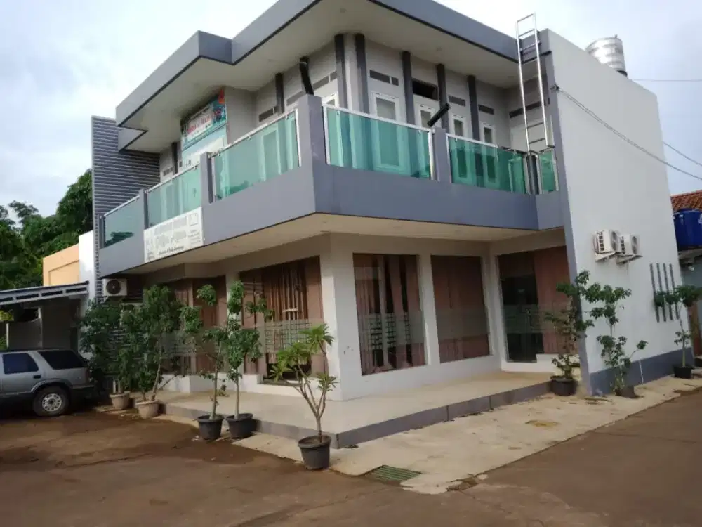 Properti Komersial Strategis Multifungsi Cocok untuk Klinik dan Kantor