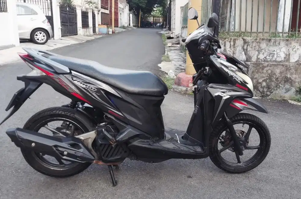 HONDA BEAT FI 2014 TERMURAH Tgn 1 Dr Baru Sudah Full Service SS Lengkp