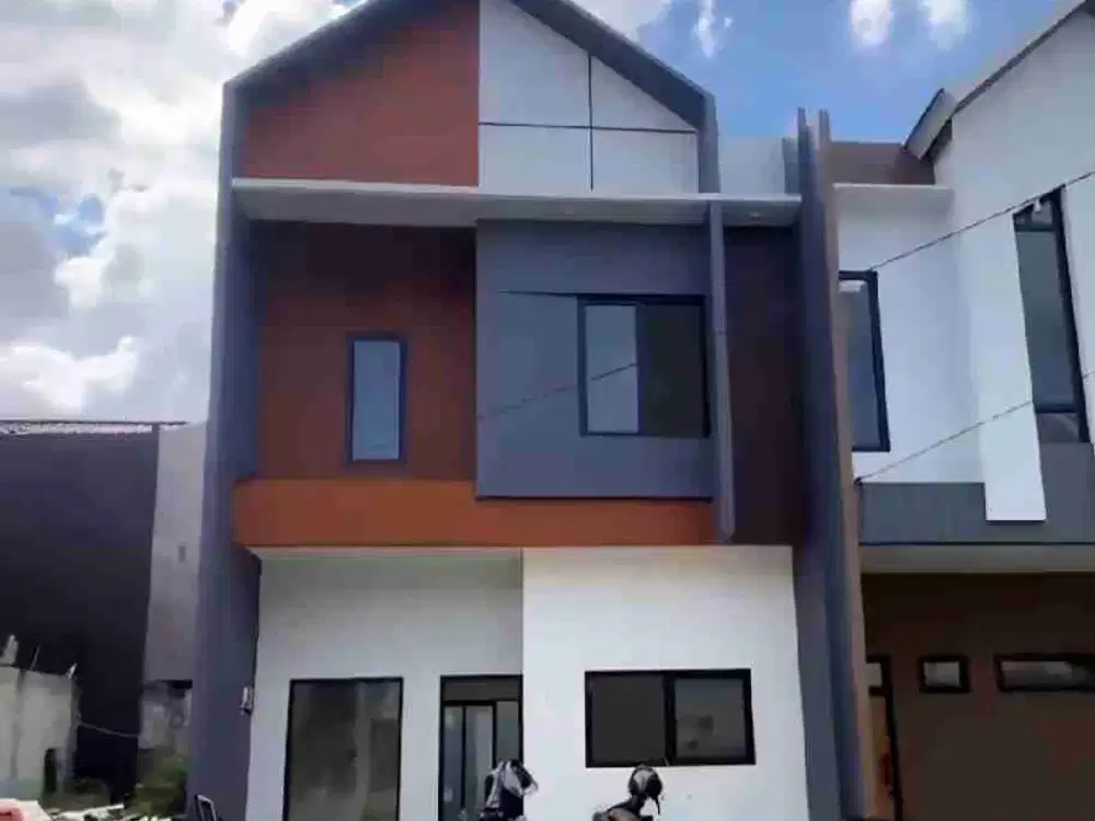 Rumah di Cikunir Dekat Grand Galaxy, LRT Cikunir, Toll Jakasampurna, RS.Hermina Galaxy, SMAN 17
