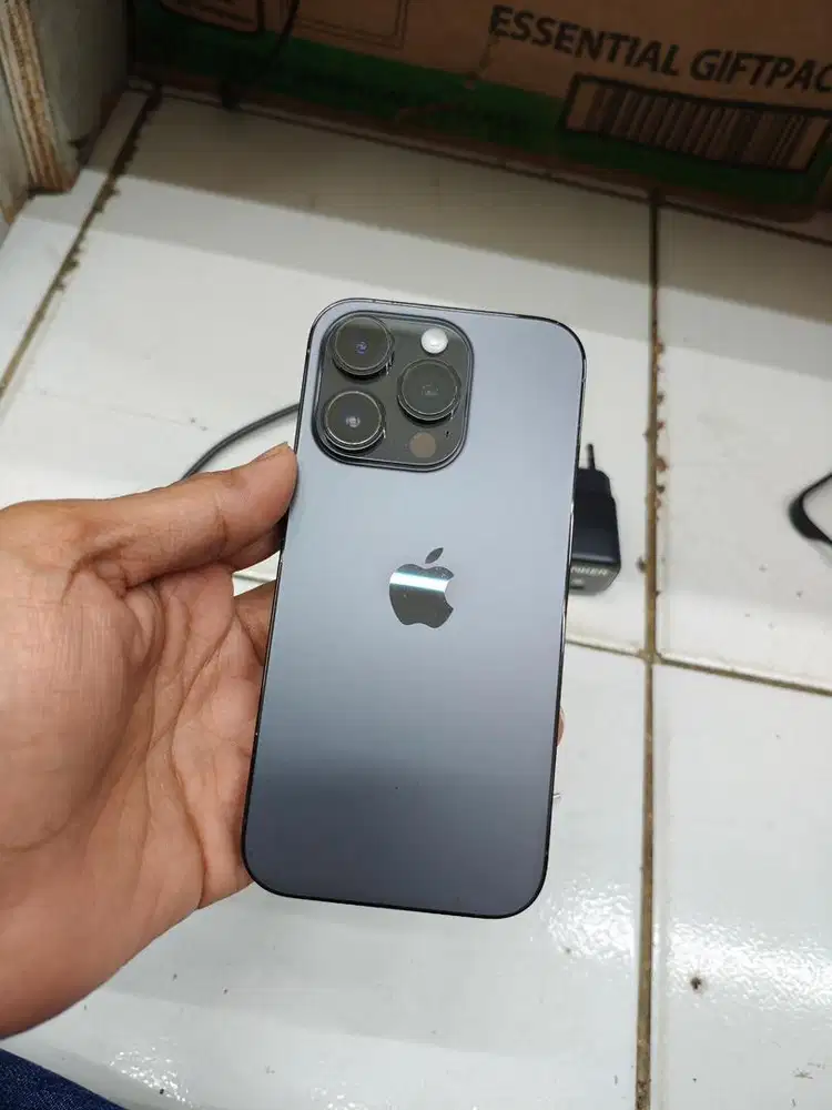 Iphone 14 pro 256 ex inter (all operator)
