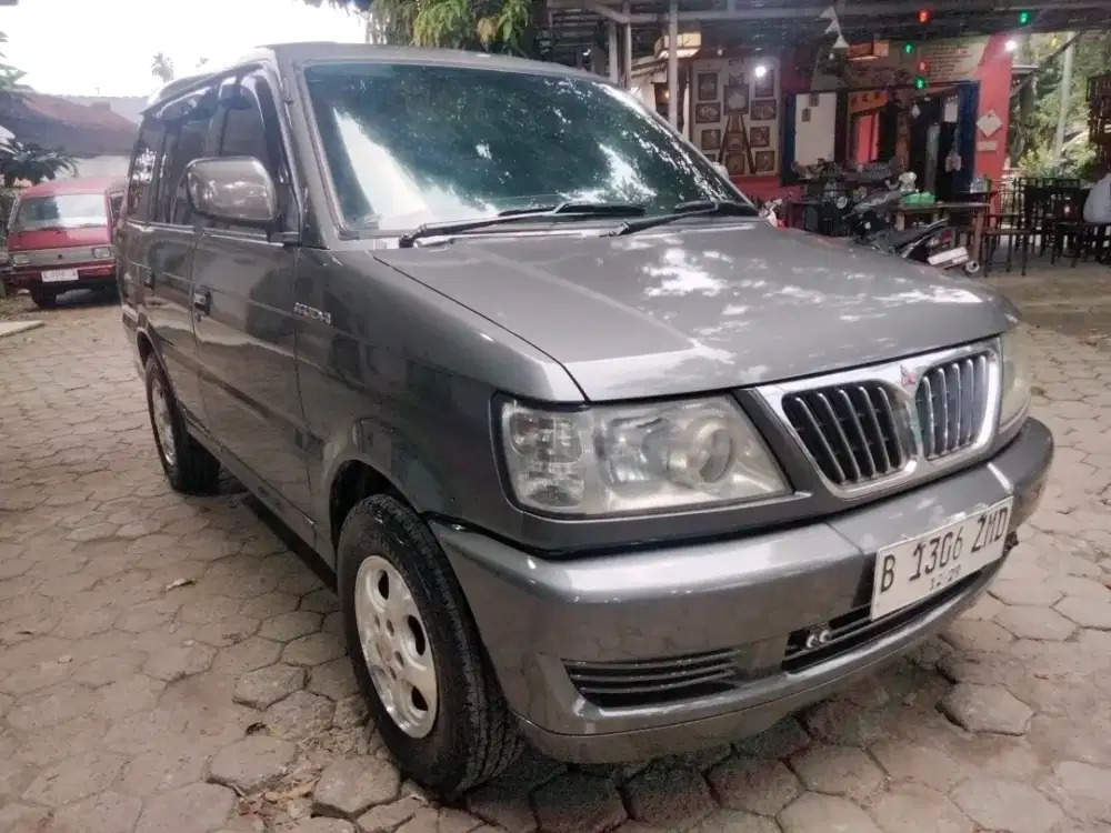 Mitsubishi Kuda Diamont