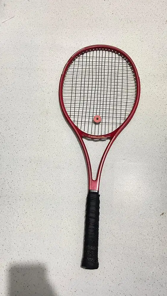 Raket tenis Wimbledon