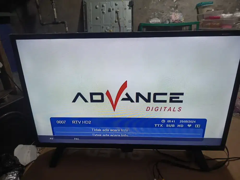 TV LED philps 32inch&STB Advance