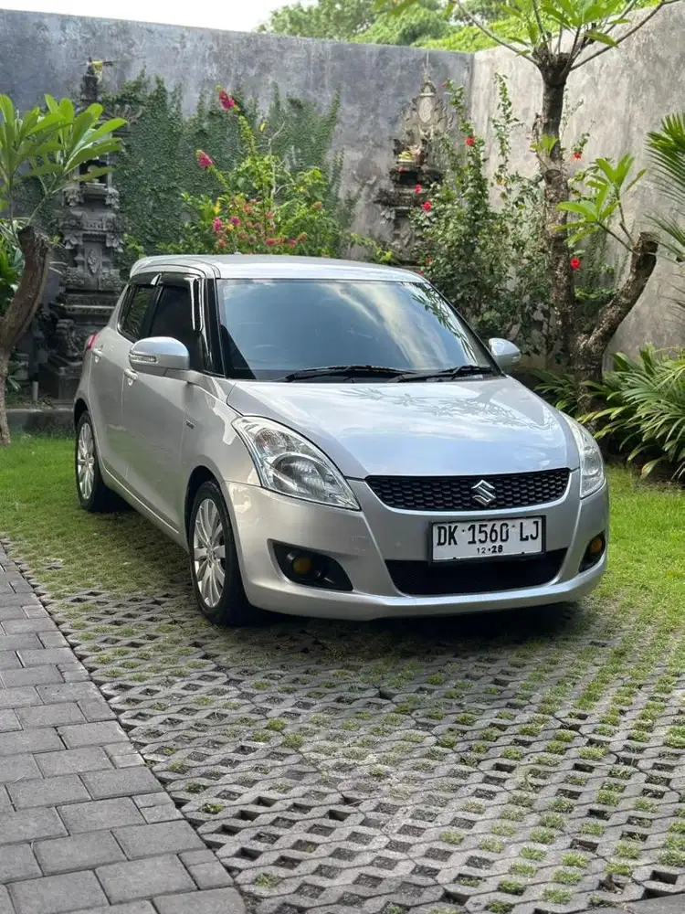 SWIFT GX 2013 MATIC ASLI BALI LOW KM