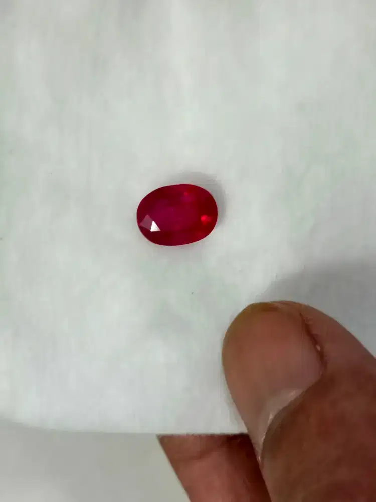 Batu ruby 2,43 Crats