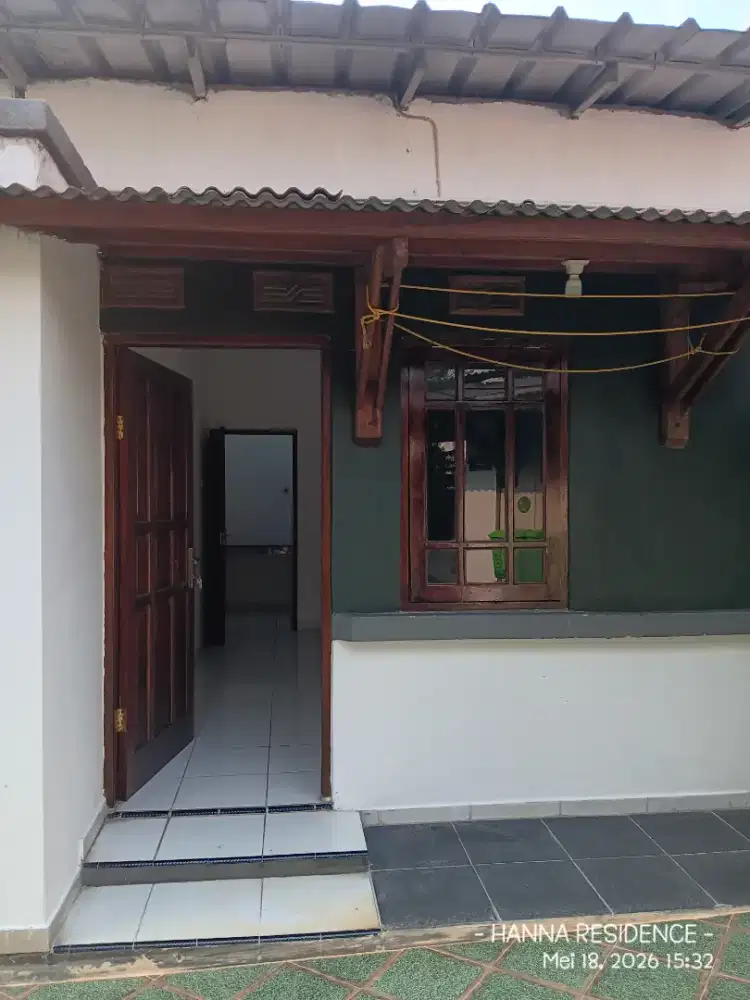 DISEWAKAN RUMAH