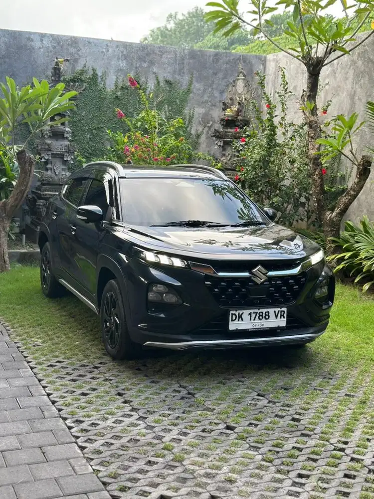 FRONX 2025 SGX HYBRID MATIC ASLI BALI LOW KM SEPERTI BARU