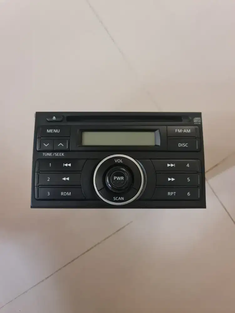 Head Unit OEM Nissan Xtrail T31

Bekas / Second / Copotan SEGEL