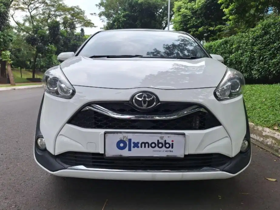 LOW DP Toyota Sienta 1.5 V Bensin-AT 2021 HFH