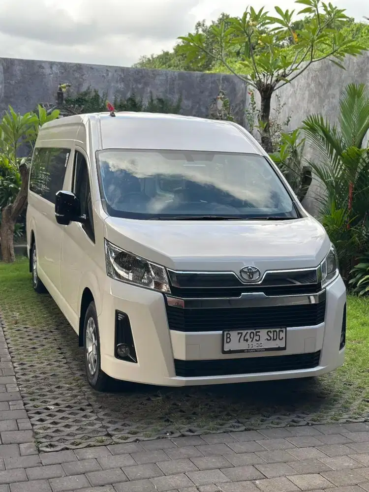 Toyota HIACE PREMIO 2025 MANUAL DIESEL NOL KILOMETER TANPA INDENT