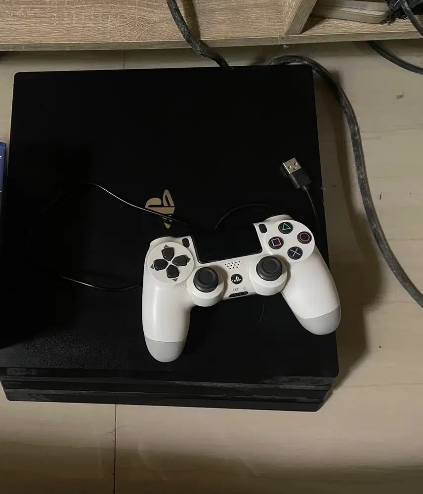 Playstation 4, 1 TB ORI