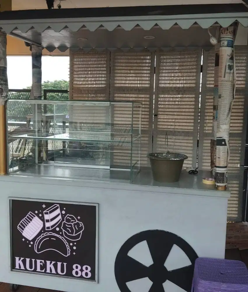 Dijual Cepat Booth Kayu