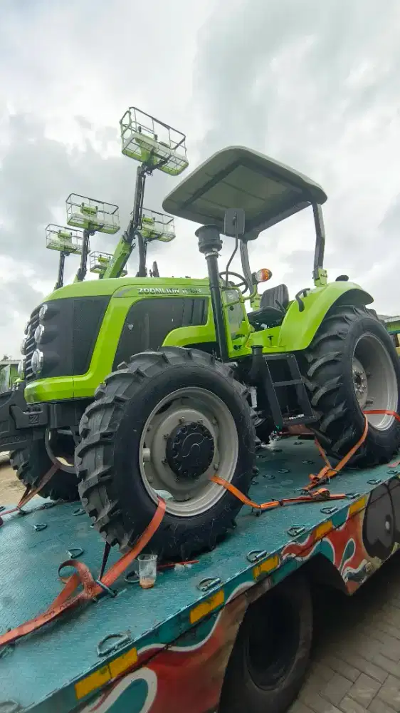 Traktor Jonder / Tractor Zoomlion 110 HP