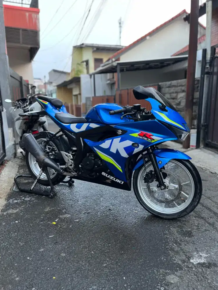 Suzuki gsx r pajak on biru favorit