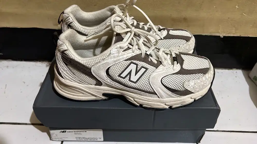 JUAL  NB 530 LIKE NEW BANGET