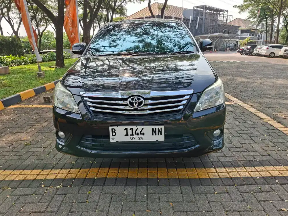 Toyota Innova 2.0 G At 2013
