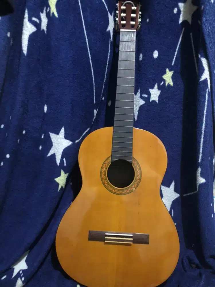 Gitar Yamaha C40