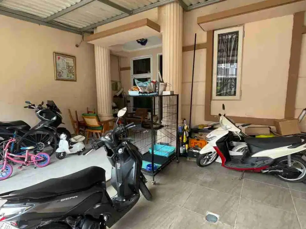 Dijual rumah siap huni cluster Royal Residence jakarta timur