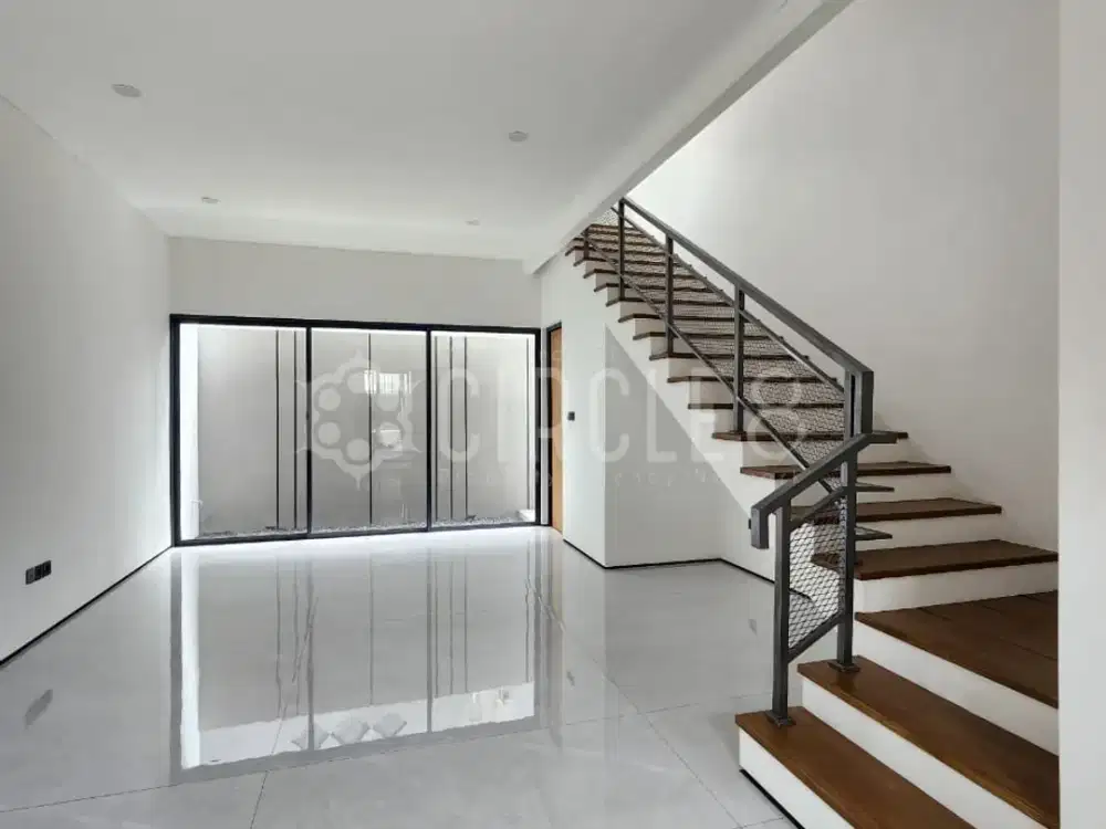 Masih Baru Ga Perlu Renov! Rumah Cantik Di Sayap Buah Batu, Bandung