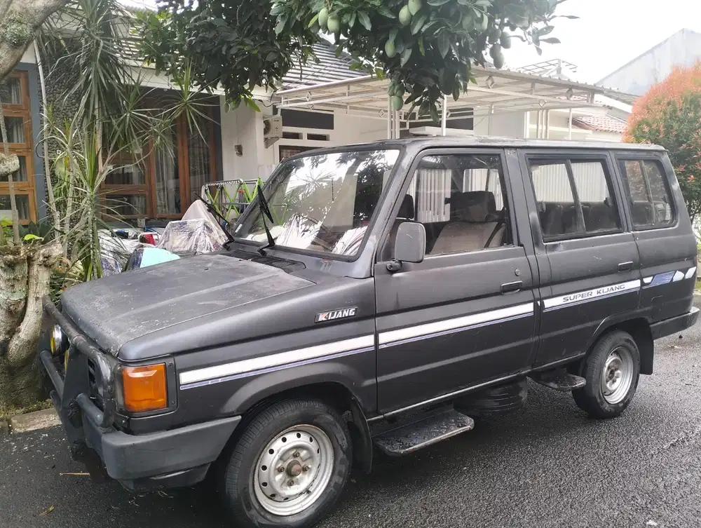 Toyota Kijang 1990 Bensin