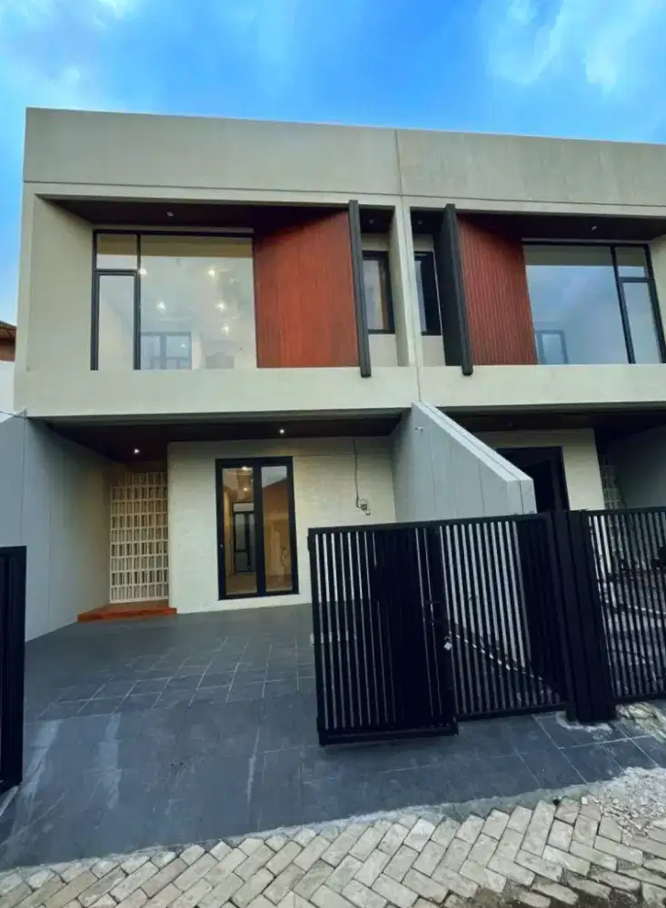 Dijual Rumah 2 lantai One Gate System lokasi Klampis semolo timur