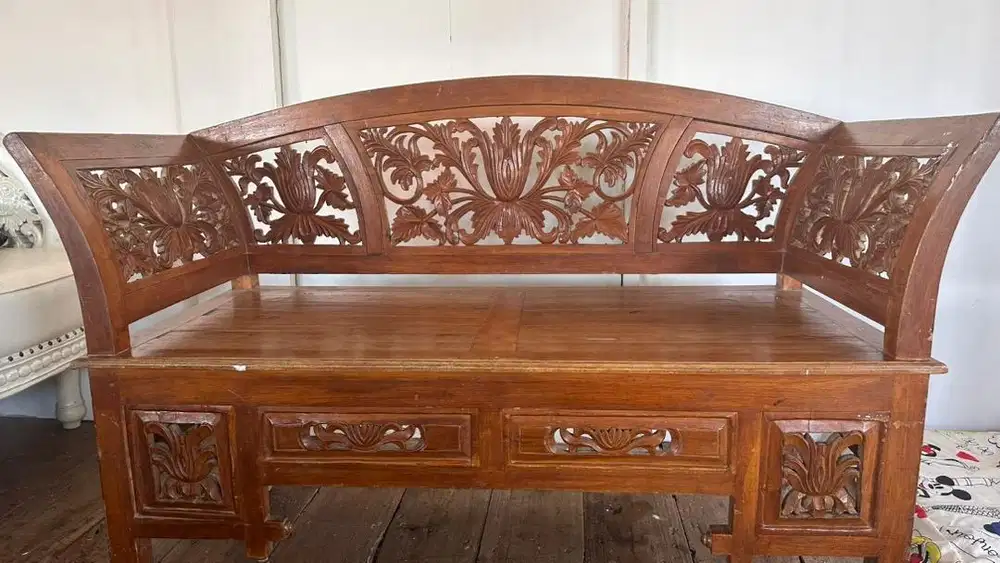 Jual kursi bekas
