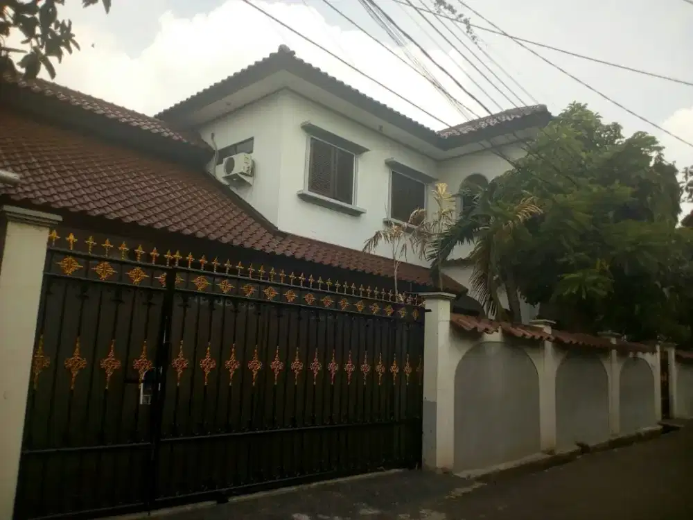 Dijual Rumah dan Kios Pondok Kelapa Jakarta Timur