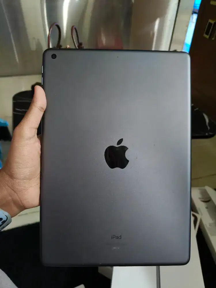 iPad gen 7 32gb ibox