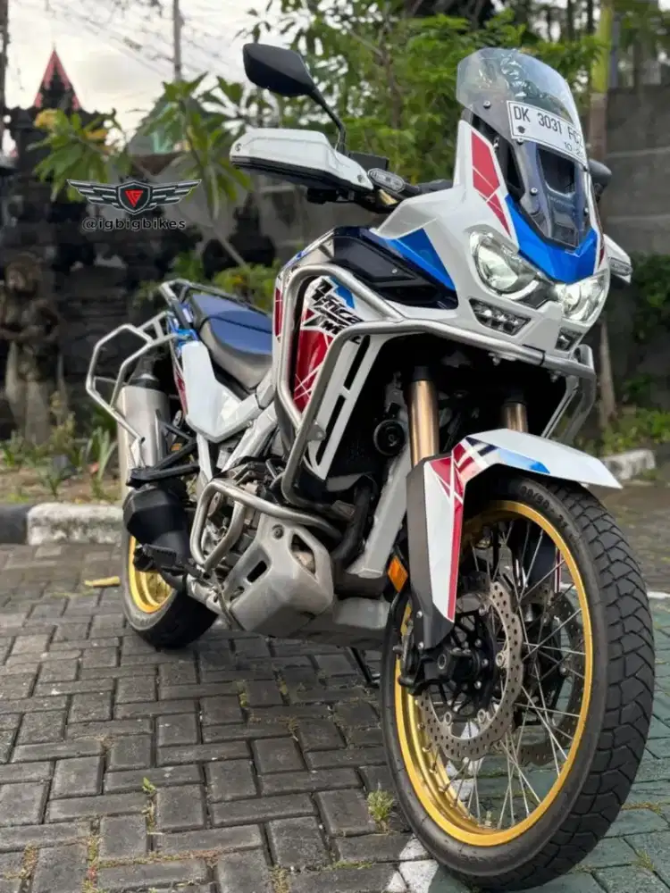 Honda CRF 1100 Africa Twin DCT Tricolor 2023