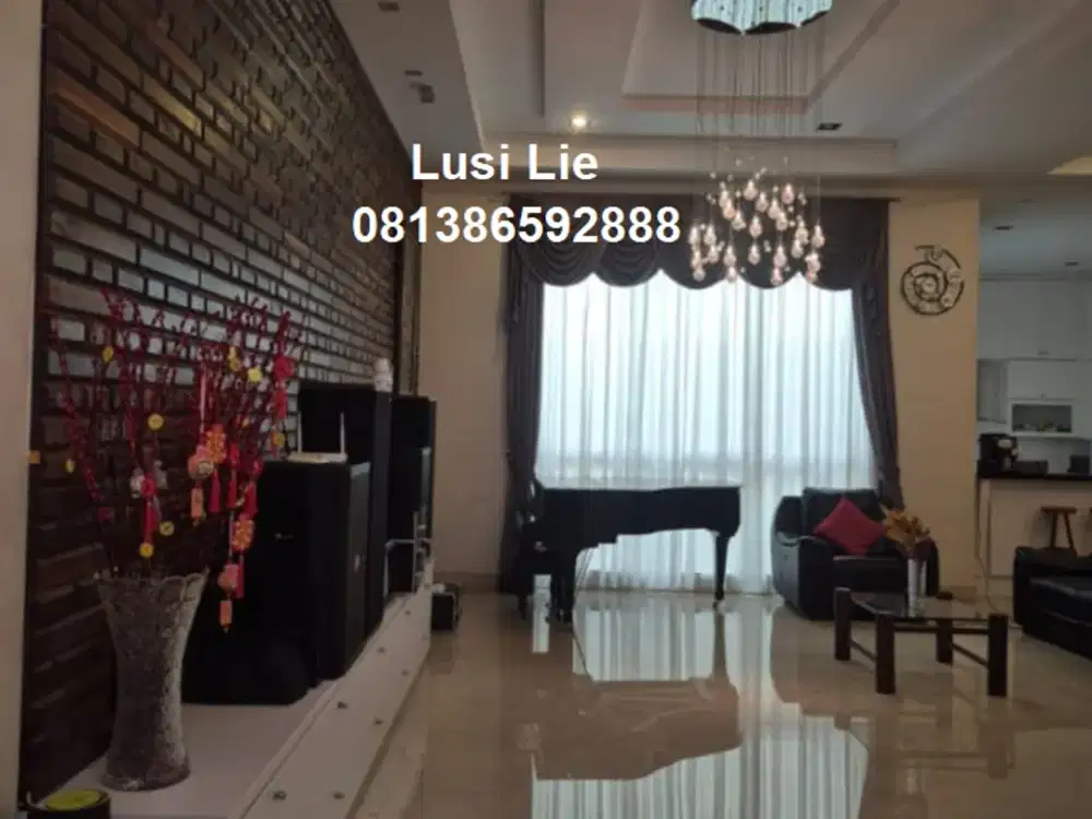 Rumah mewah Pik Manyar, Furnished rapi bagus, murah