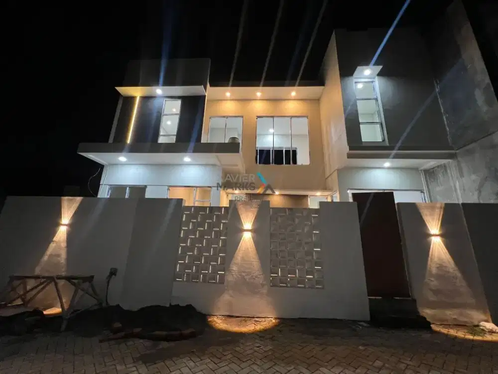 DIJUAL Baru Bangun Rumah Minimalis Cantik 2Lt Siap Huni Lingkungan Aman Dekat Exit Tol Malang dan Selangkah ke Al-Azhar School di Grand Mumtaz