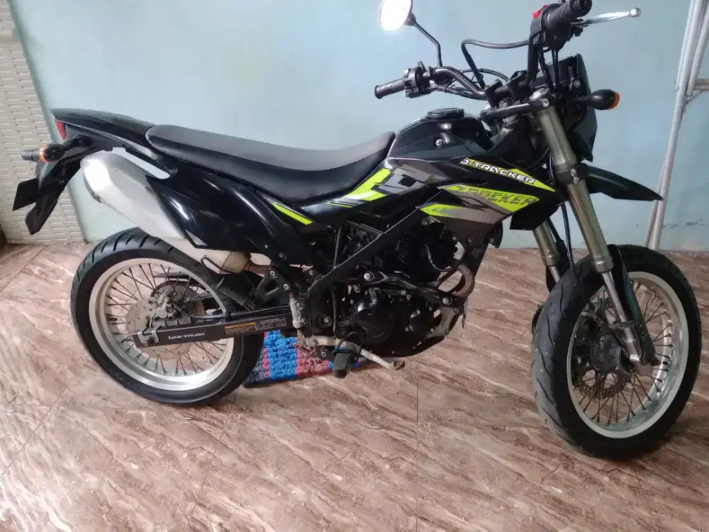 Kawasaki D-Tracker