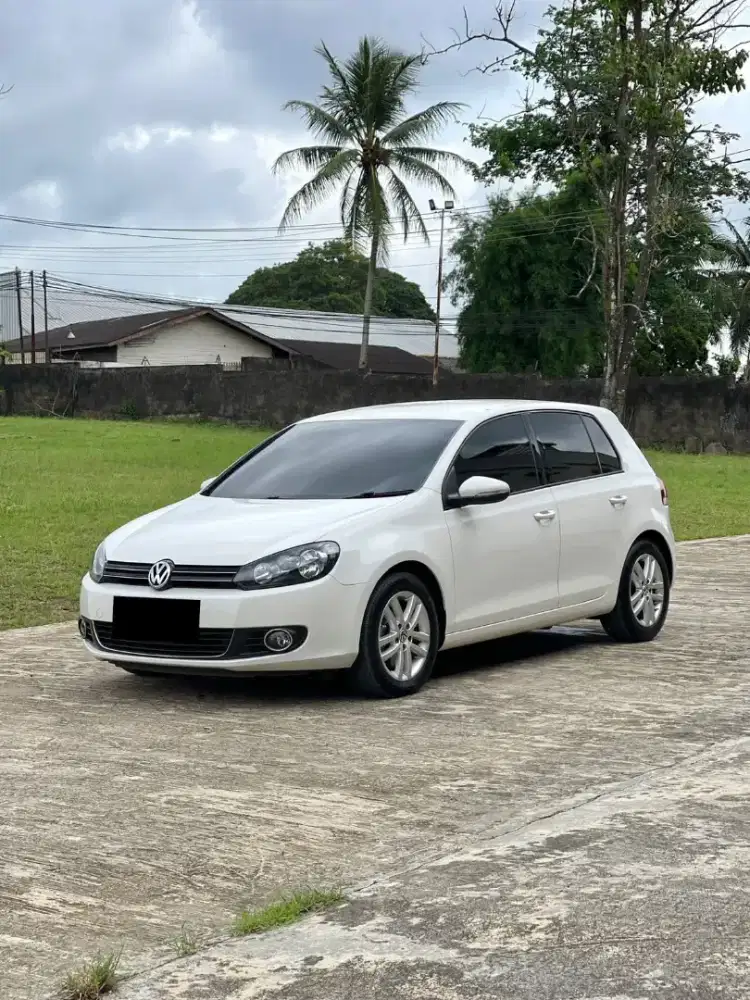 VW GOLF 1,4 TSI AT