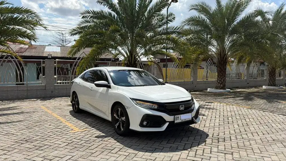 Honda Civic Hatchback 1.5 Turbo E CVT 2018
