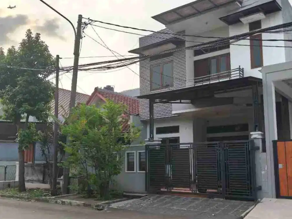 Di jual Rumah Bagus  Di Duta Harapan   Bekasi