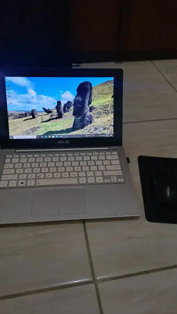 Laptop Asus X201e