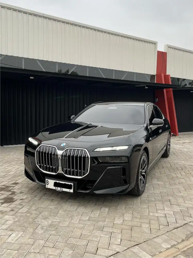 Bmw 735i M Sport 2024
