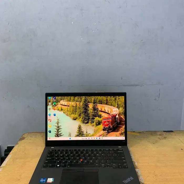 Laptop Lenovo Thinkpad T14s Core i7 Gen11 Ram 16gb N-VN