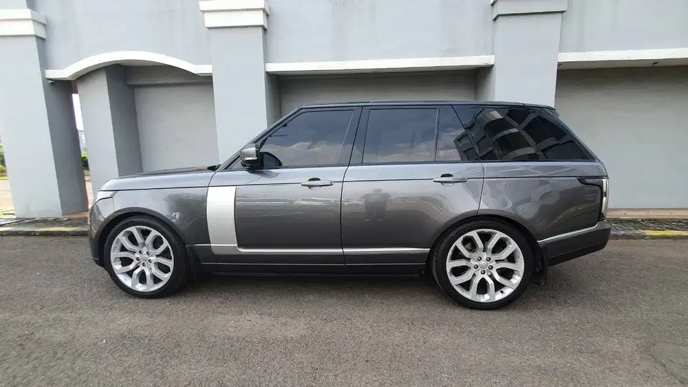[ LOW KM ] Range Rover Vogue 5.0 Autobiography AT 2013/2014