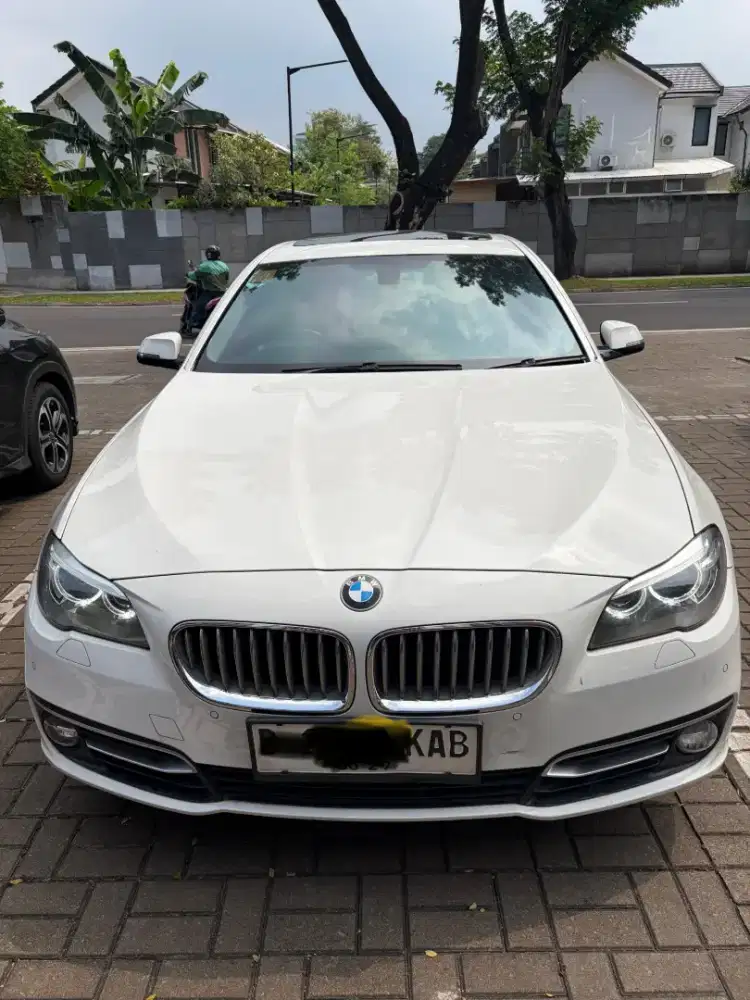 BMW 520i tahun 2014