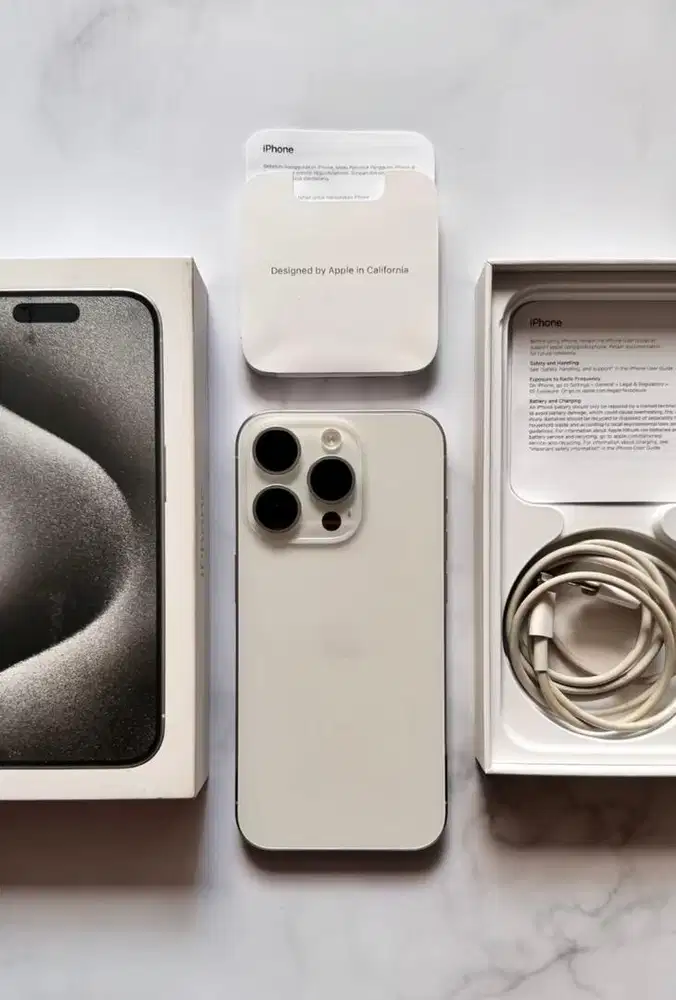 Dijual ip 15 pro white