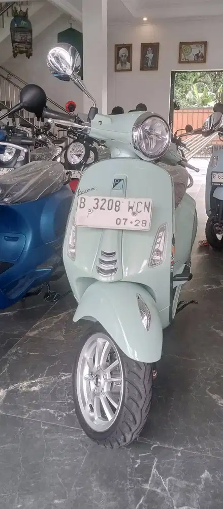 VESPA PRIMAVERA TAHUN 2023